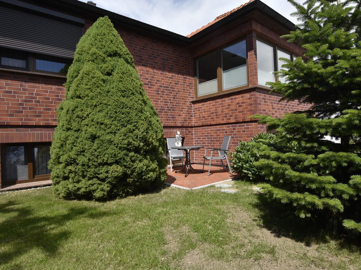 Modern Apartment In Kroepelin With Garden 外观 照片