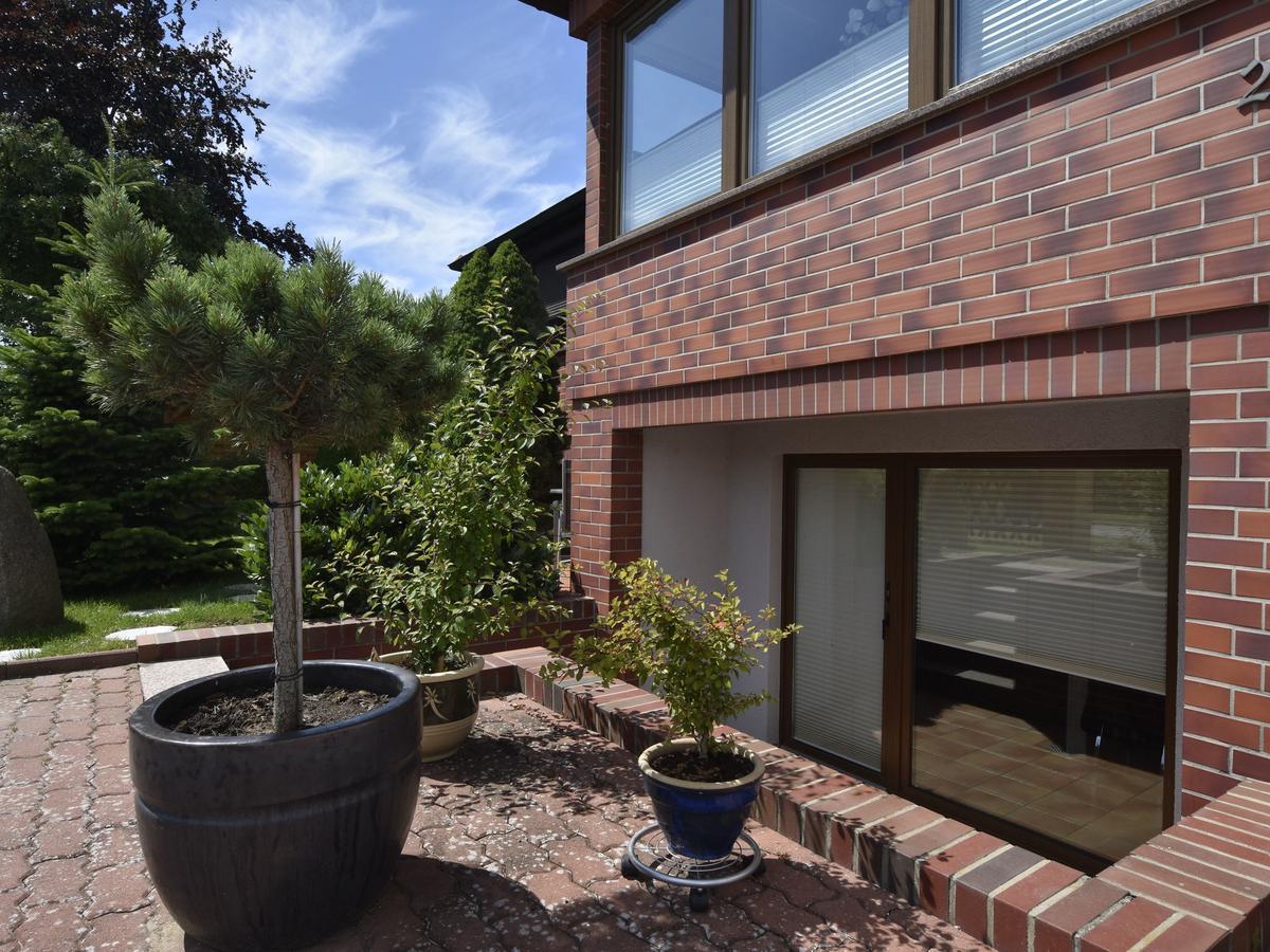 Modern Apartment In Kroepelin With Garden 外观 照片