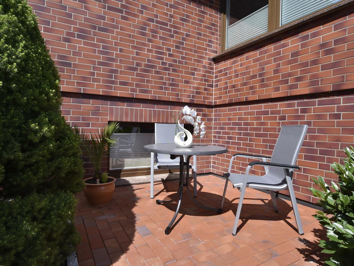 Modern Apartment In Kroepelin With Garden 外观 照片